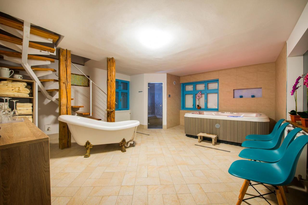 Penzion Ceresnovy Sad & Wellness Vysoke Tatry Bagian luar foto