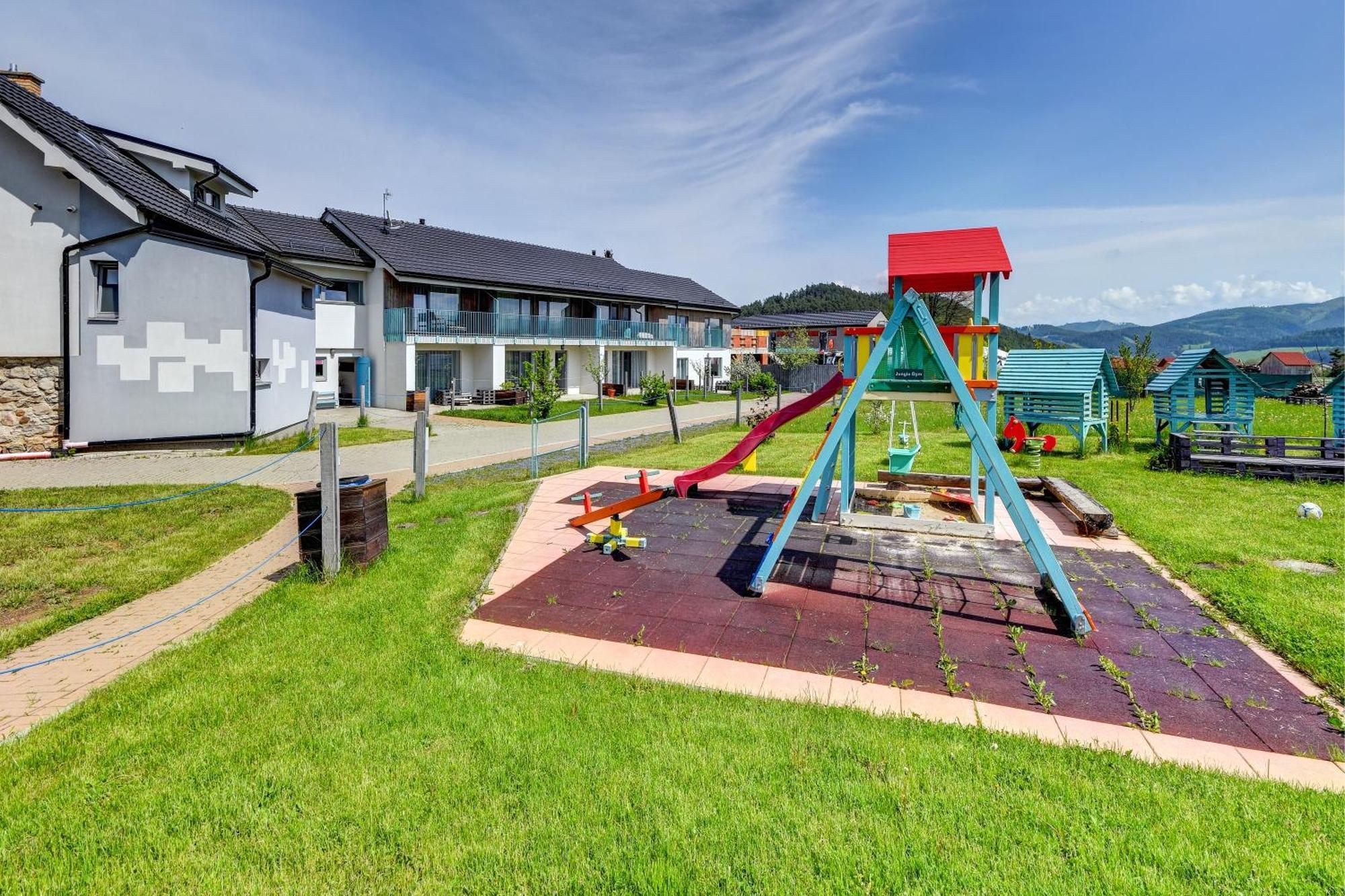 Penzion Ceresnovy Sad & Wellness Vysoke Tatry Bagian luar foto